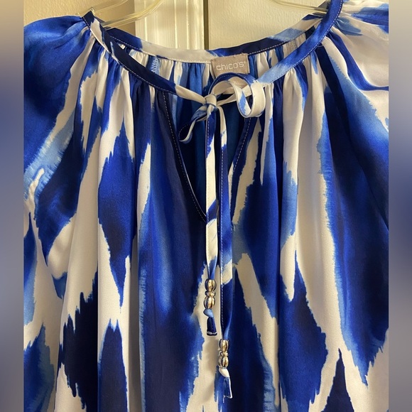 Chico’s blouse watercolors split v neck pop over Large - Picture 3 of 8